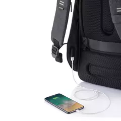 Раница против кражба Bobby Hero Regular 15.6”