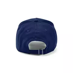 Baseball cap 5 panels with an adjustable metal buckle