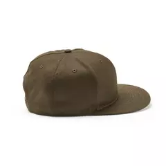 Baseball cap 5 panels with an adjustable snapback closure