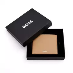 Money wallet with flap Classic Grained Camel