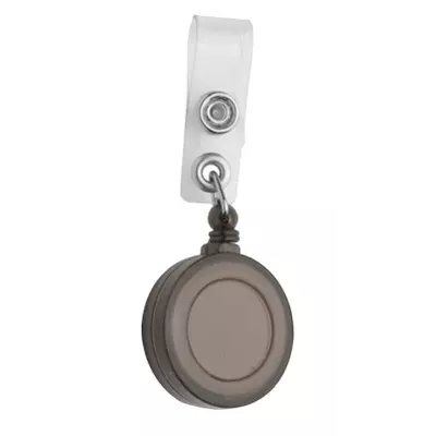 Extendable badge holder