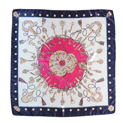 Lady scarf