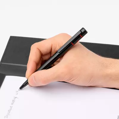 Метална химикалка Ribbon Matrix Red