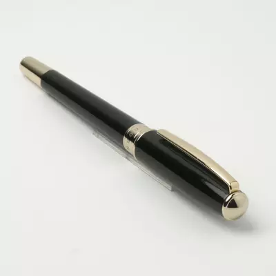 Метален ролер Essential Lady Black