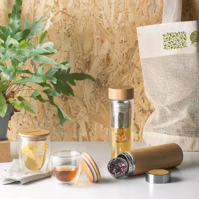 Двустенна чаша с бамбуков капак