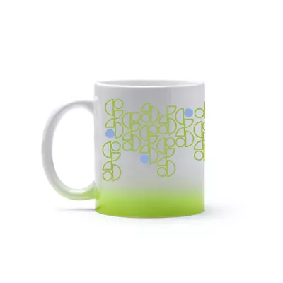 Керамична чаша с цветен градиент