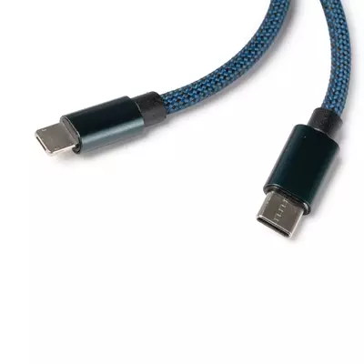 Magnetic charging cable