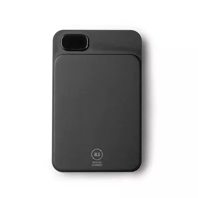 Външна батерия с безжично зареждане и дисплей 10 000 mAh