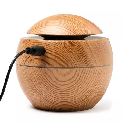 Овлажнител и дифузер с LED светлини 130 ml