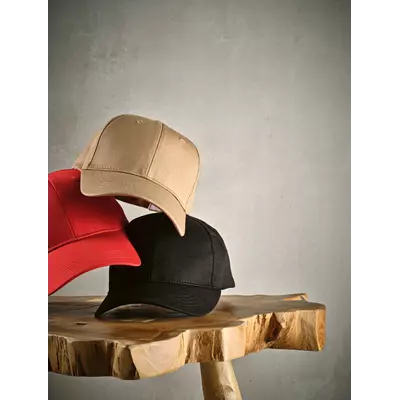 Baseball cap 6 panels with an adjustable metal buckle