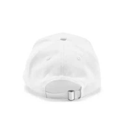 Baseball cap 6 panels with an adjustable metal buckle