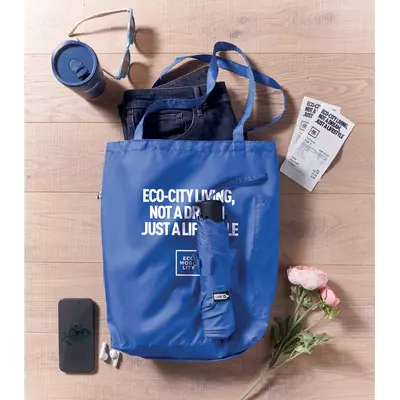 Windproof foldable umbrella set with a bag