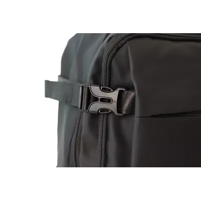 17" water resistant laptop backpack