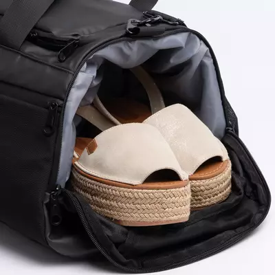 Мултифункционална пътна чанта - сак