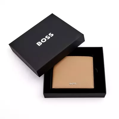 Money wallet with flap Classic Grained Camel