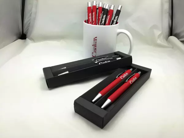 Фирмени комплекти с брандиране