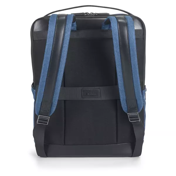 Laptop backpack Motion
