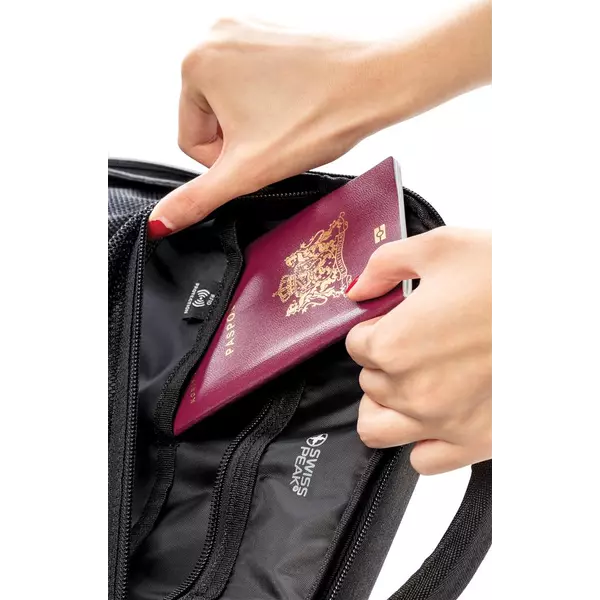 Раница Swiss Peak AWARE™ XXL 17''