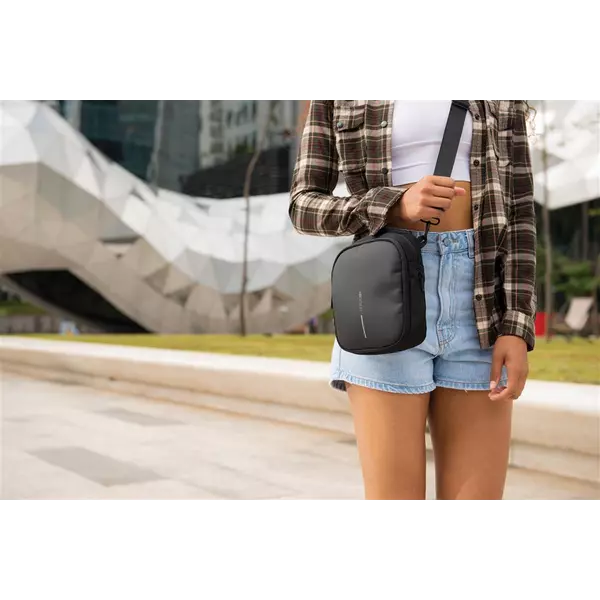 Cross body bag Boxy Sling