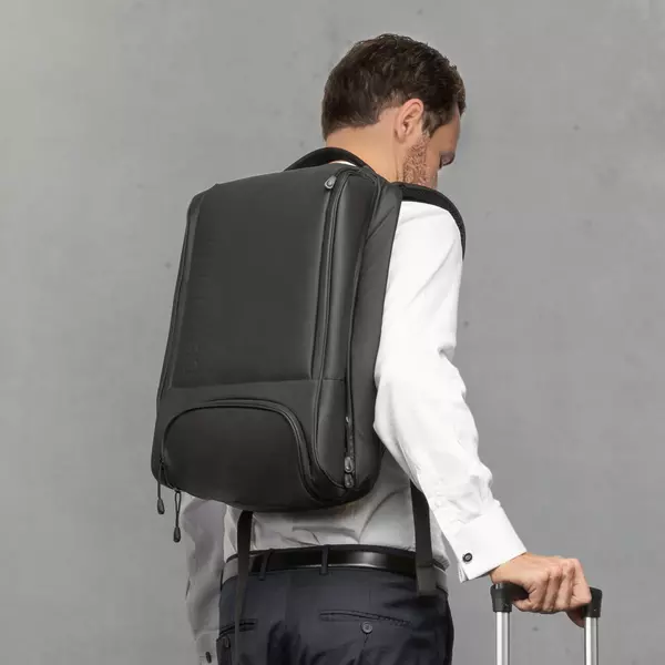 Backpack Buzz