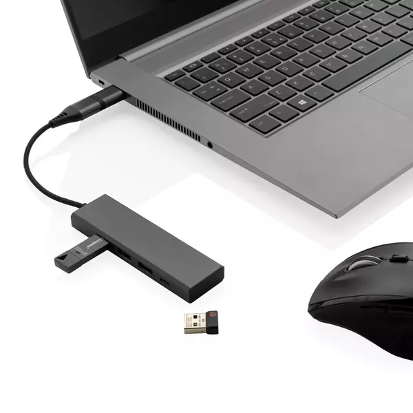 Terra RCS рециклиран алуминиев хъб с USB портове