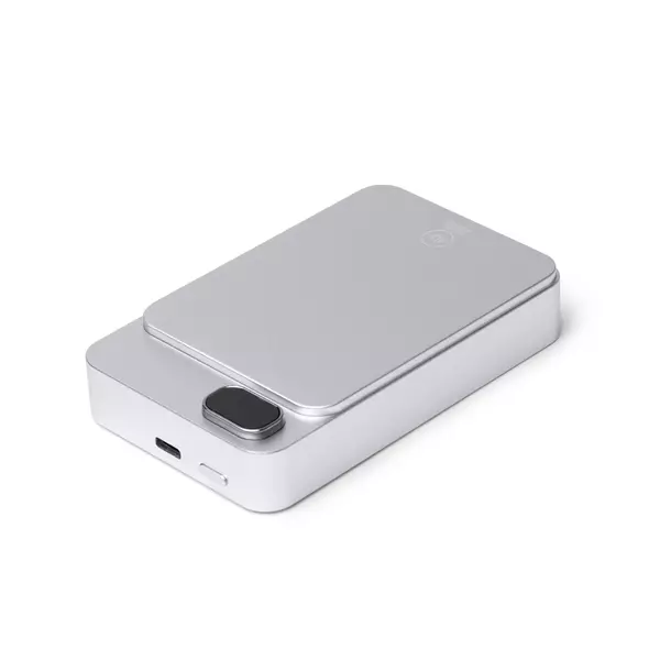 Външна батерия с безжично зареждане и дисплей 10 000 mAh