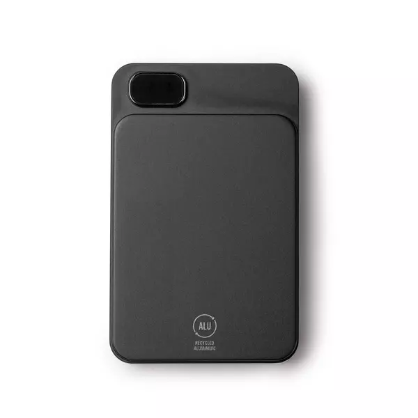 Външна батерия с безжично зареждане и дисплей 10 000 mAh