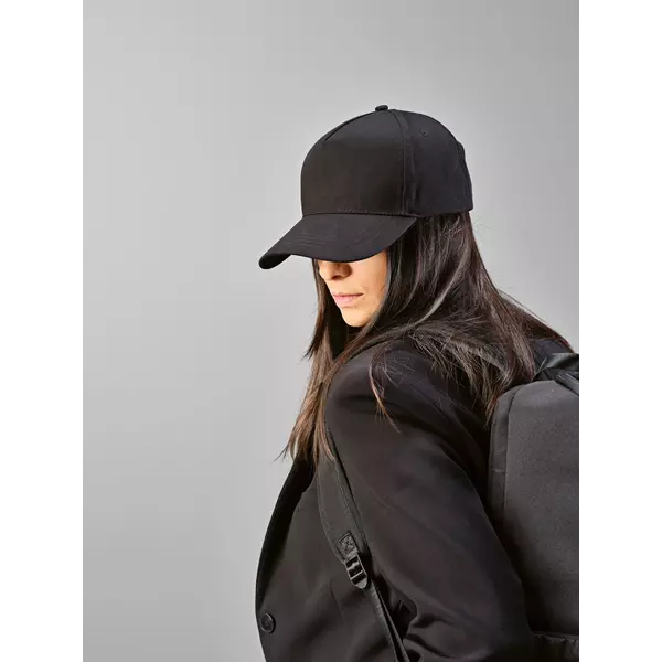 Baseball cap 5 panels with an adjustable metal buckle
