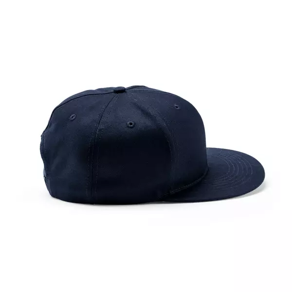 Baseball cap 5 panels with an adjustable snapback closure