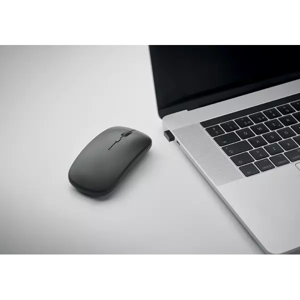 Wireless mouse with Type-C charging