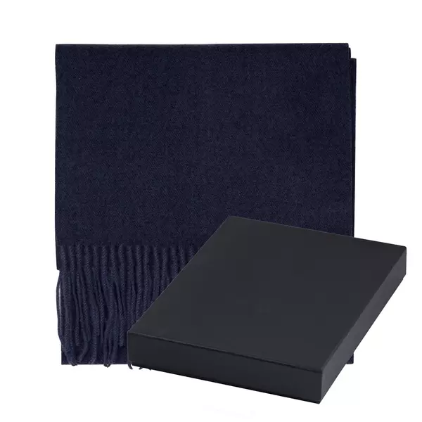 Зимен шал в кутия